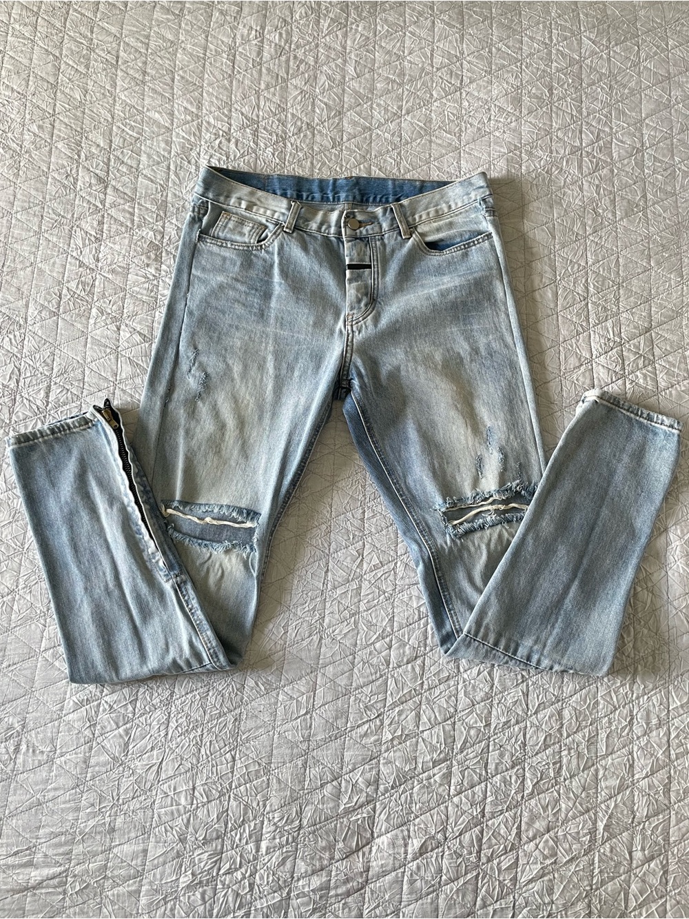 Men's Slim Fit Distressed Jeans - 36W